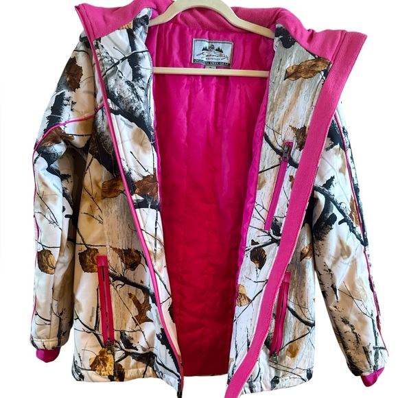 Legendary Whitetails Women’s Large Pink White Insulated Camouflage Jacket - Picture 3 of 8